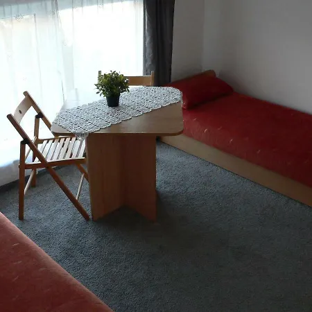 Dom Wypoczynkowy Rejs Homestay *